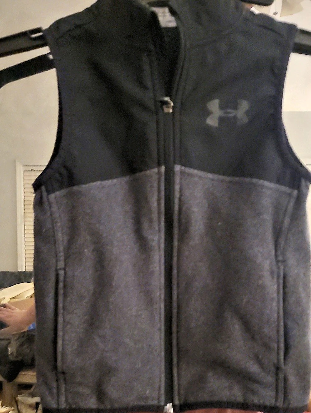 Under Armour ColdGear Reactor Vest Men's Black & Gray XS